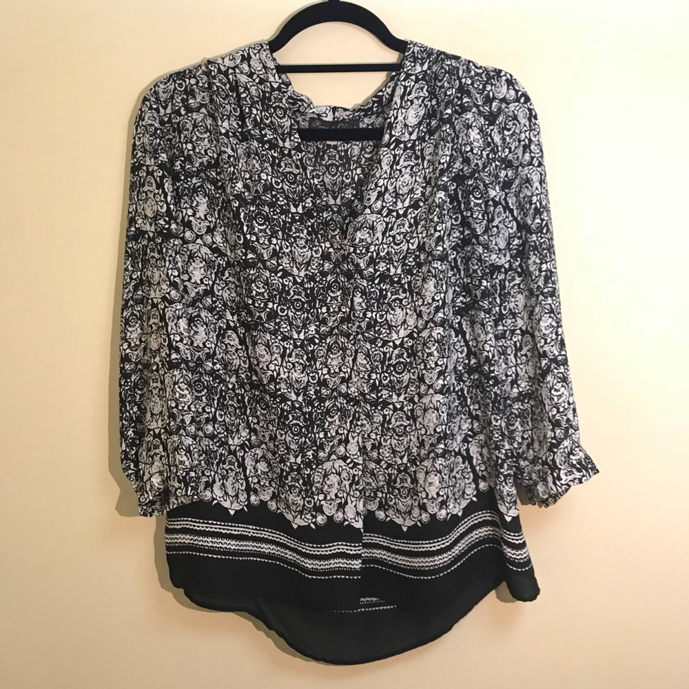 Rose + Olive V-Neck Blouse